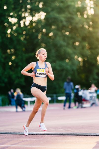 Carolin Hinrichs (VfL Loeningen) ueber 3000m Hindernis  am 28.05.2022 waehrend der World Athletics Continental Tour IFAM Oordegem in Oordegem